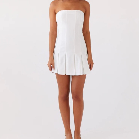 Saving Hearts Linen Mini Dress - White - Picture 2 of 3